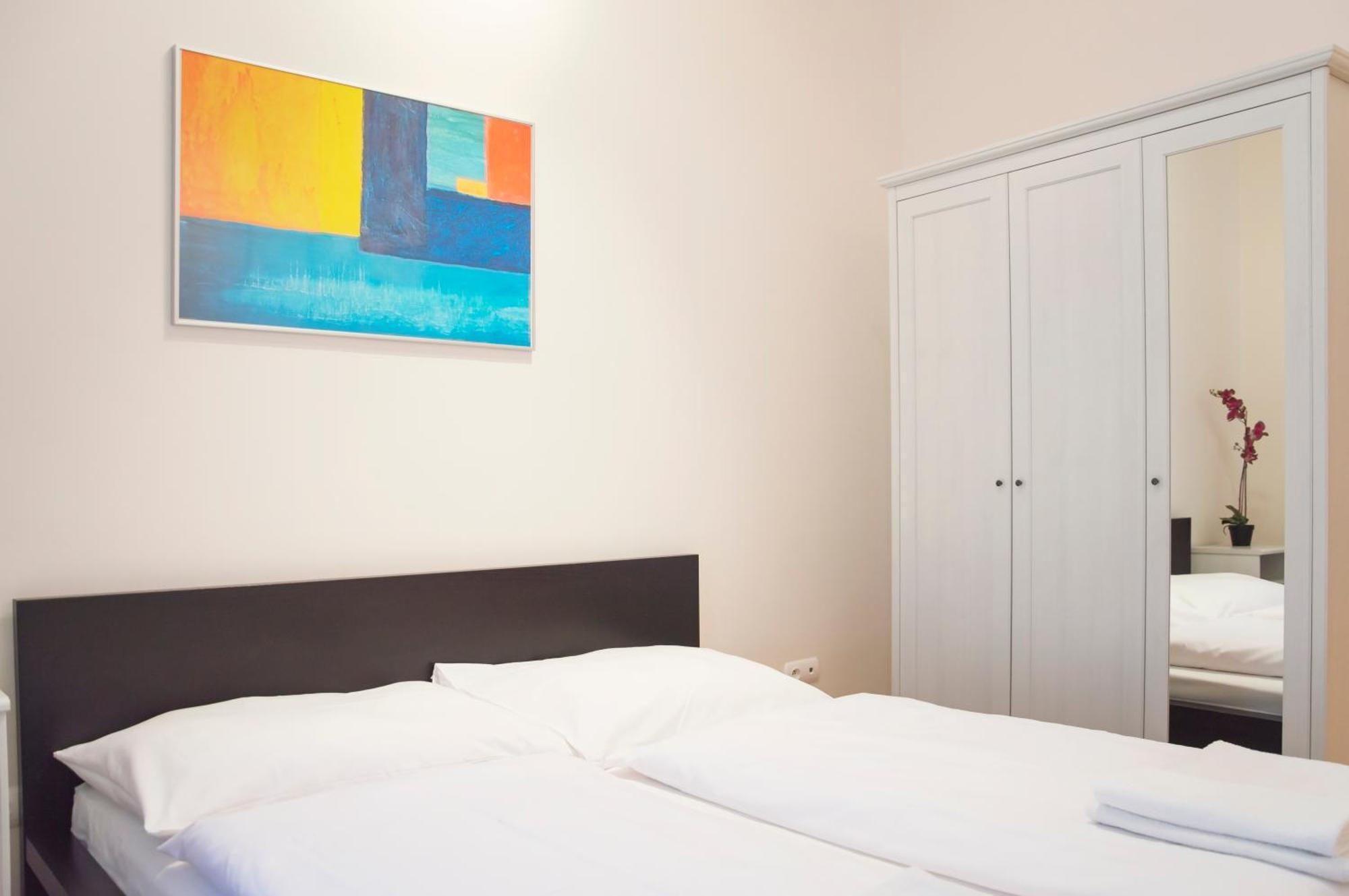 Apartment Opatovicka Affordable Prague